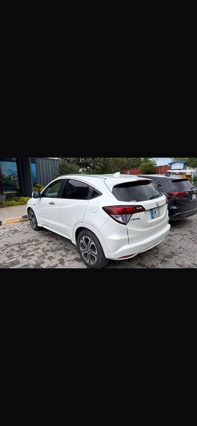 Honda Vezel 2015