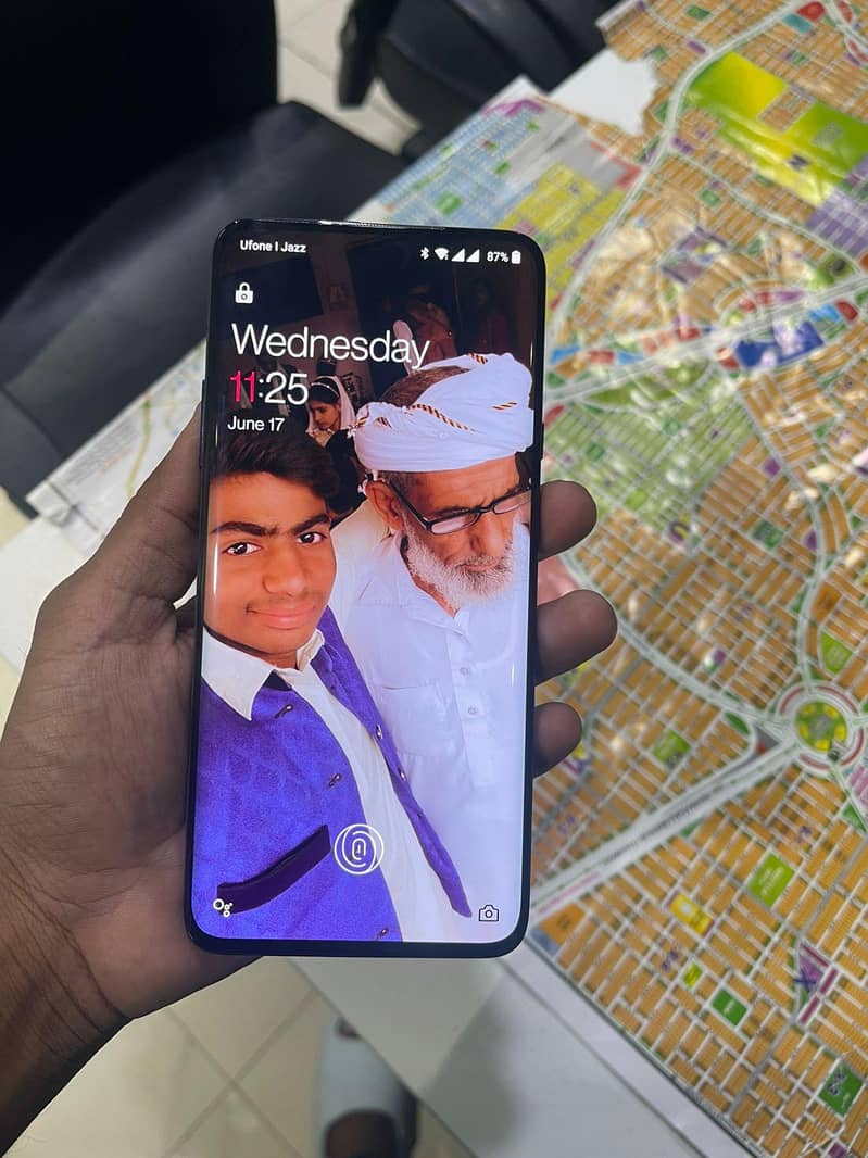 One Plus 7 Pro 1