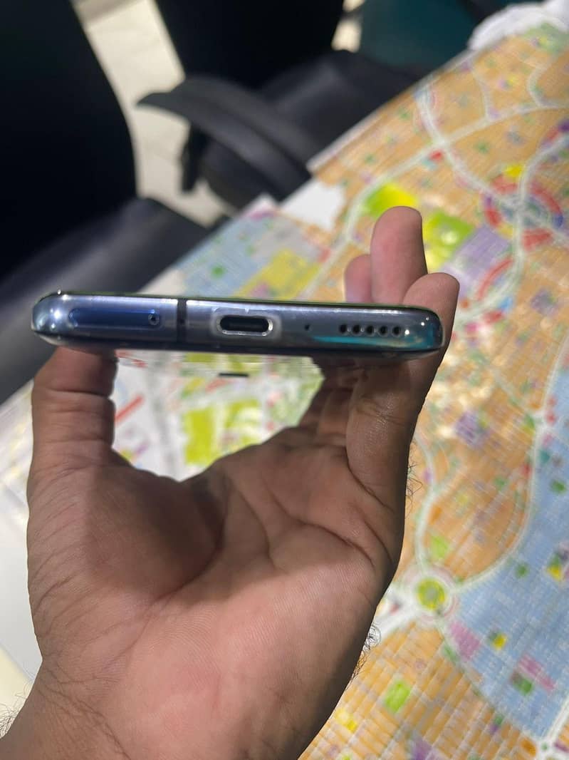 One Plus 7 Pro 5