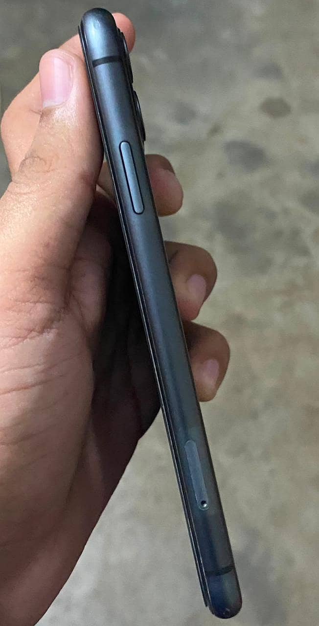 Apple iPhone 11 1