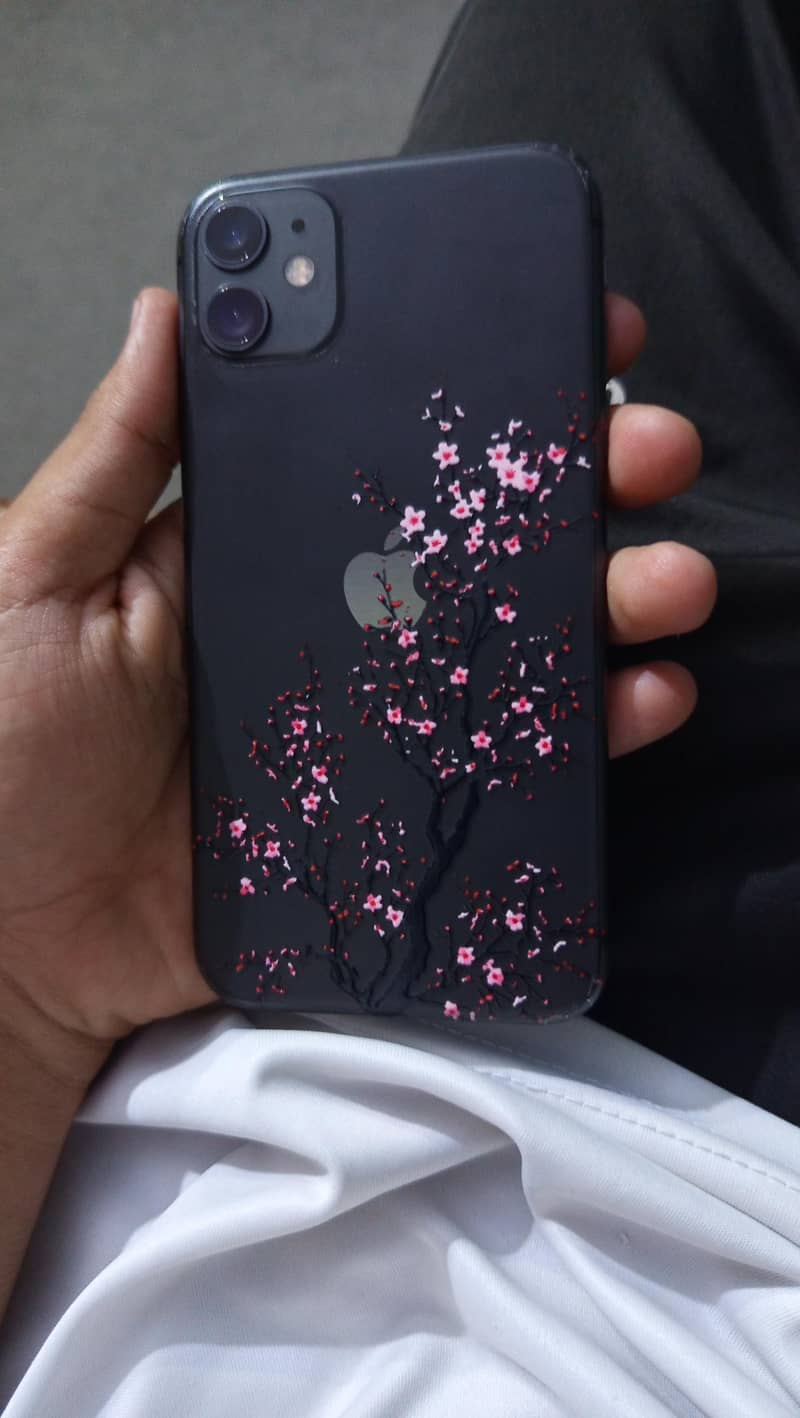 Apple iPhone 11 0