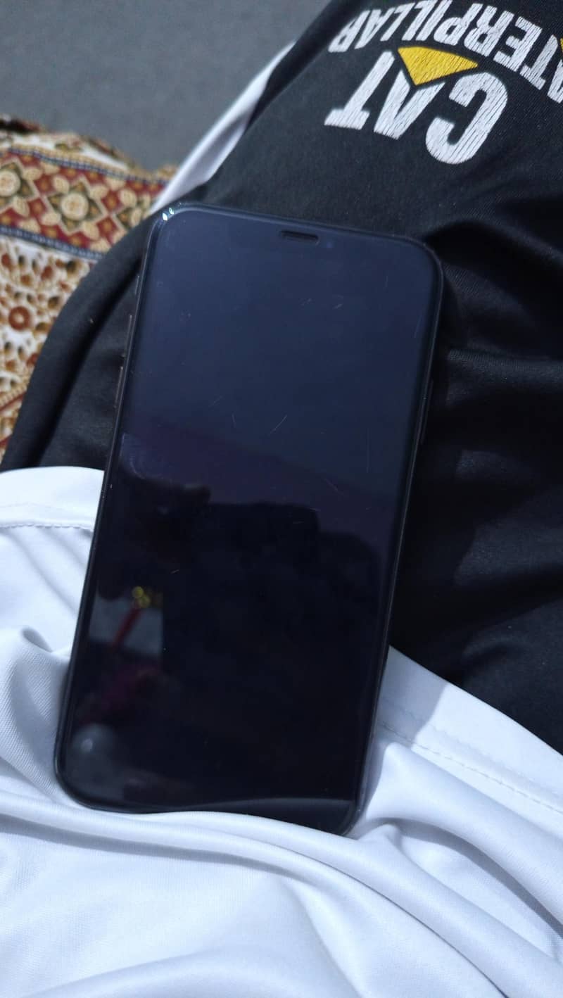 Apple iPhone 11 1
