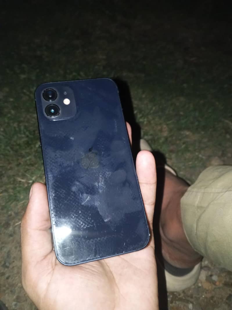 Apple iPhone 12 0