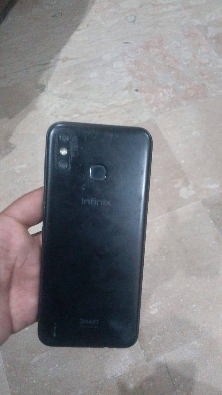 Infinix Smart 4 0