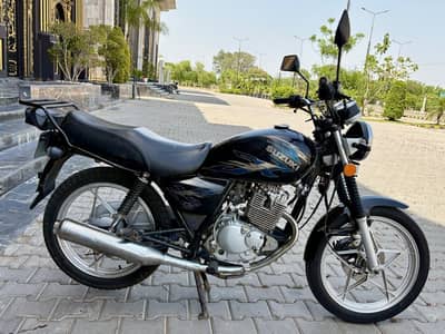 Suzuki GS 150 Special Edition