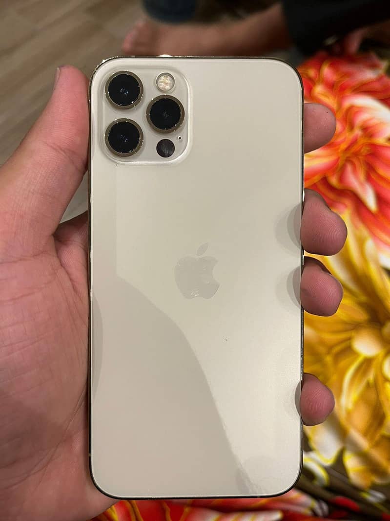 Apple iPhone 12 Pro 6