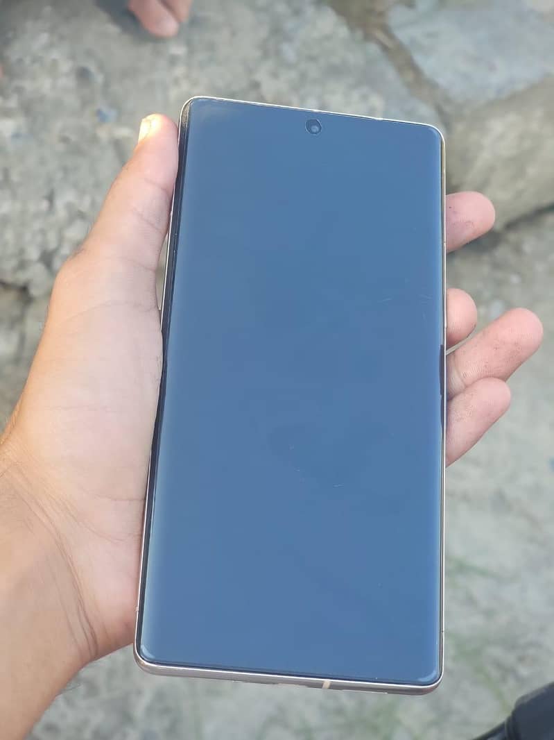 Google Pixel 7 Pro 6
