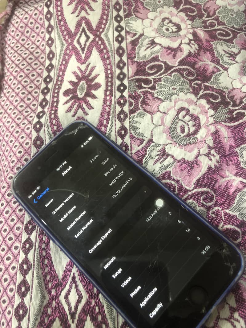 Apple iPhone 6S 2