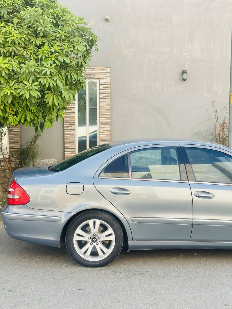 Mercedes E Class 2004 5