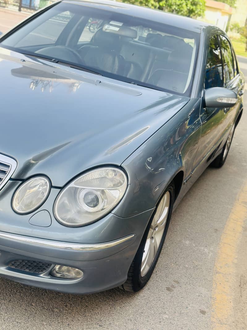 Mercedes E Class 2004 10