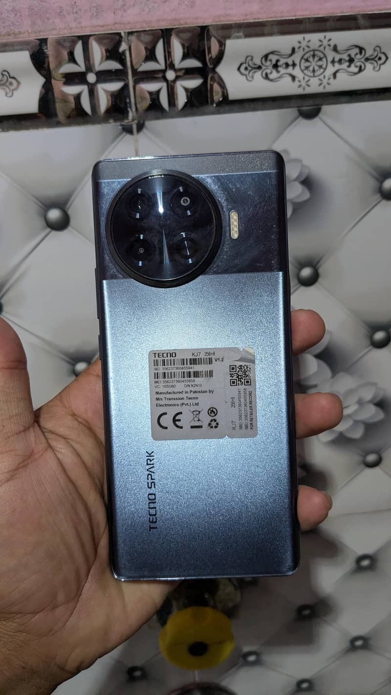 Tecno Spark 20 Pro Plus 0