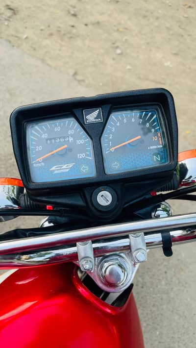red cd honda125 2025model