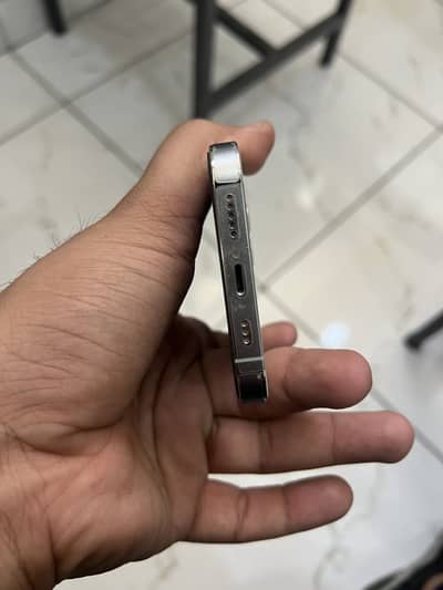 Apple iPhone 13 Pro