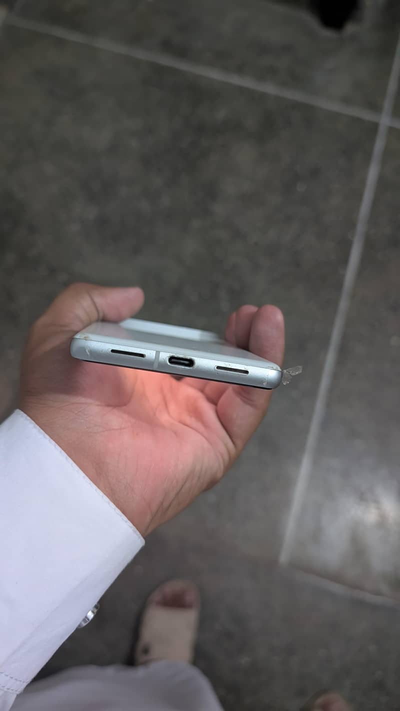Google Pixel 7 2