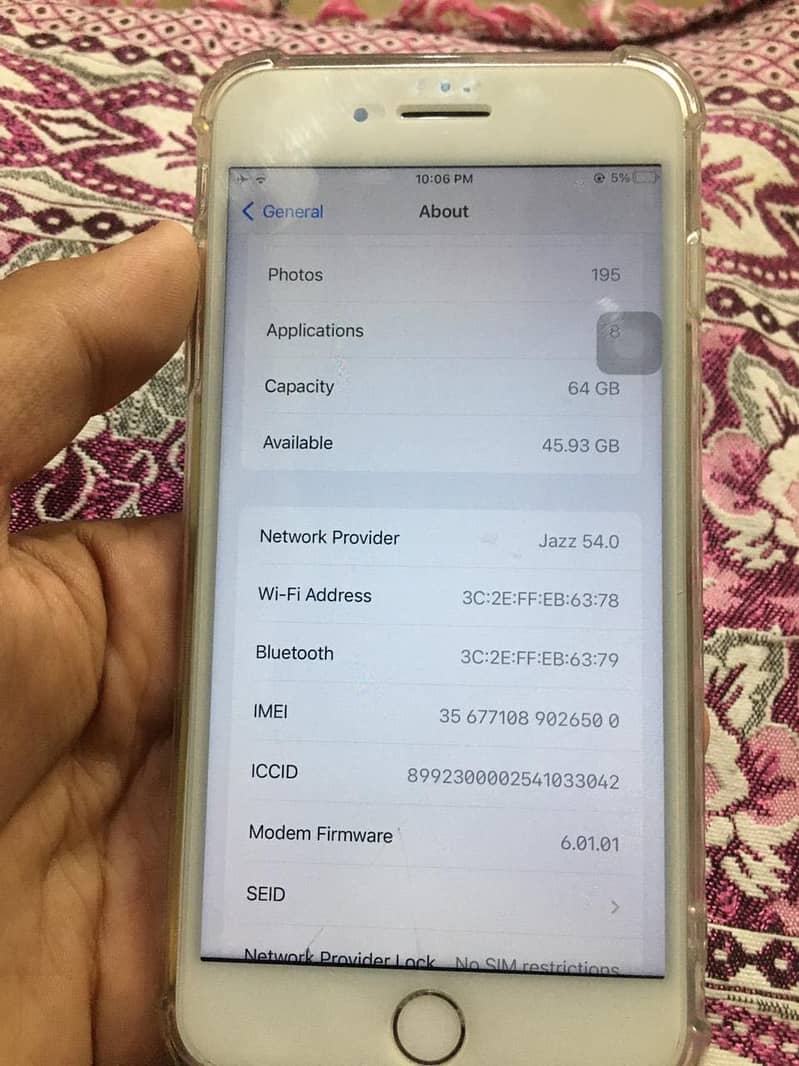 Apple iPhone 8 Plus 3