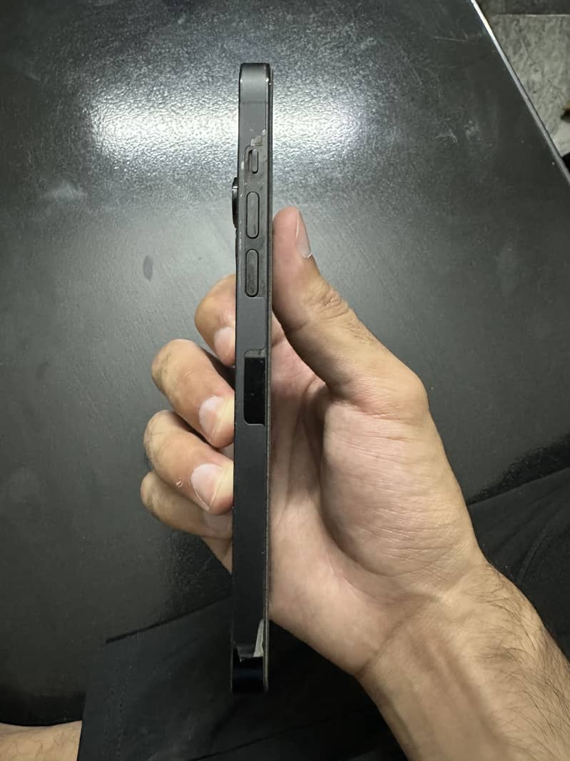 Apple iPhone 14 Pro Max 2