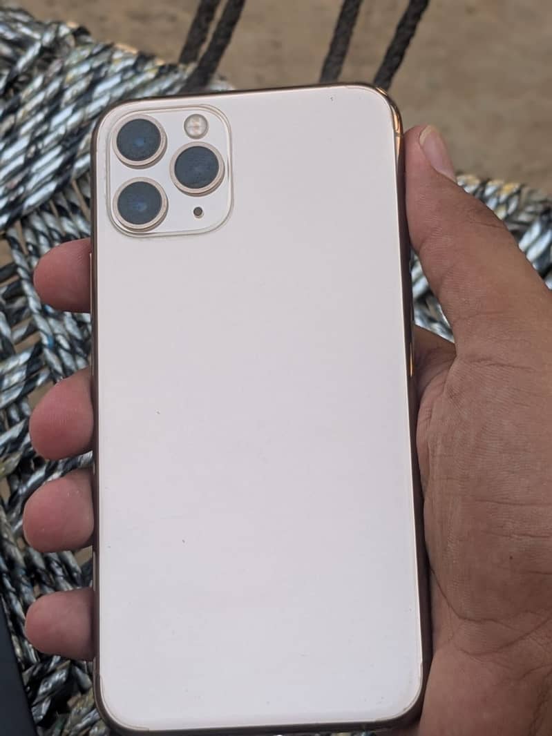 Apple iPhone 11 Pro 5