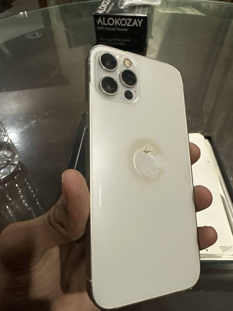 Apple iPhone 12 Pro 2