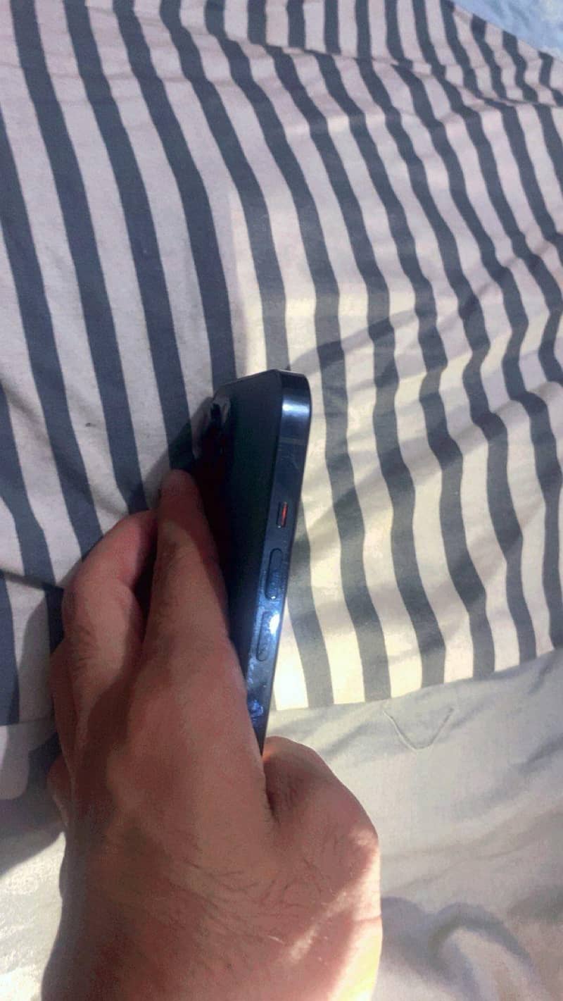 Apple iPhone 12 Pro Max 8