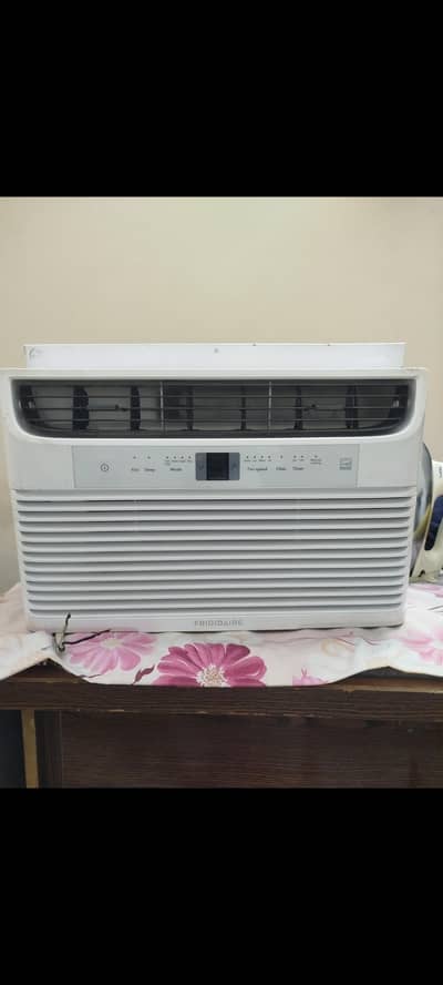 AC for sale 6000BTU Half ton 110 volte supply  0/3/1/3/5/1/1/2/4/2//7