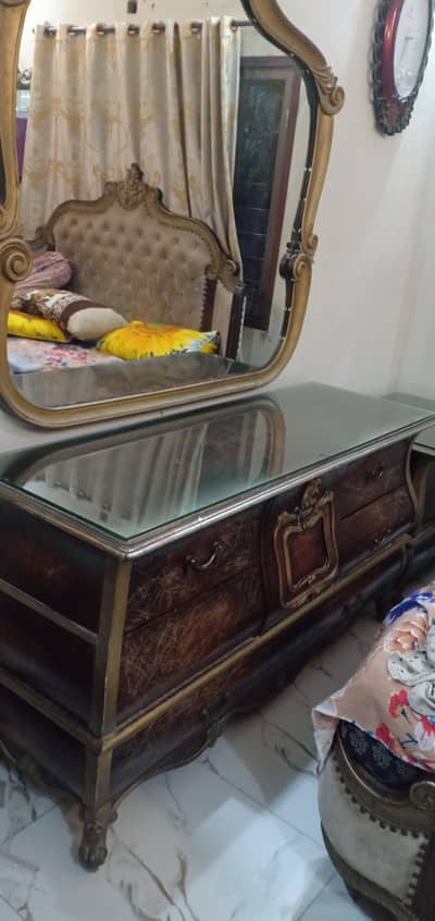 One Dressing Table 2 Bed Side Table For Sale
