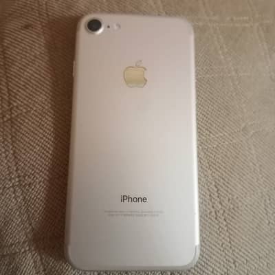 Apple iPhone 7