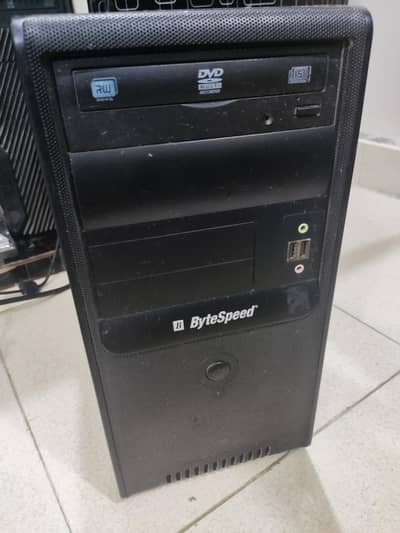 i7 4790s - Asus Q87 CS-B Motherboard - 8GB RAM - Gaming PC