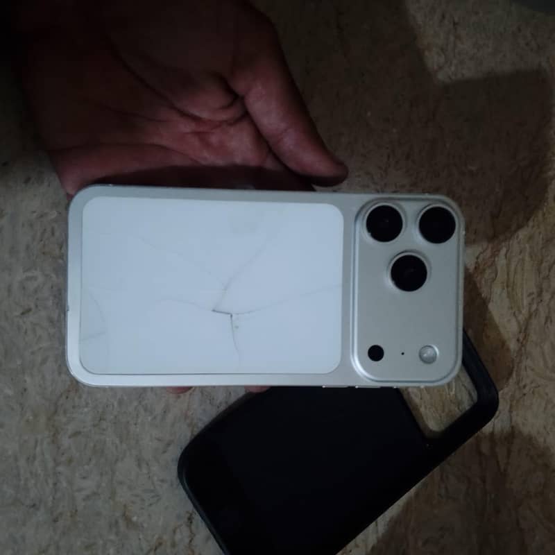 iphone 17 pro 2