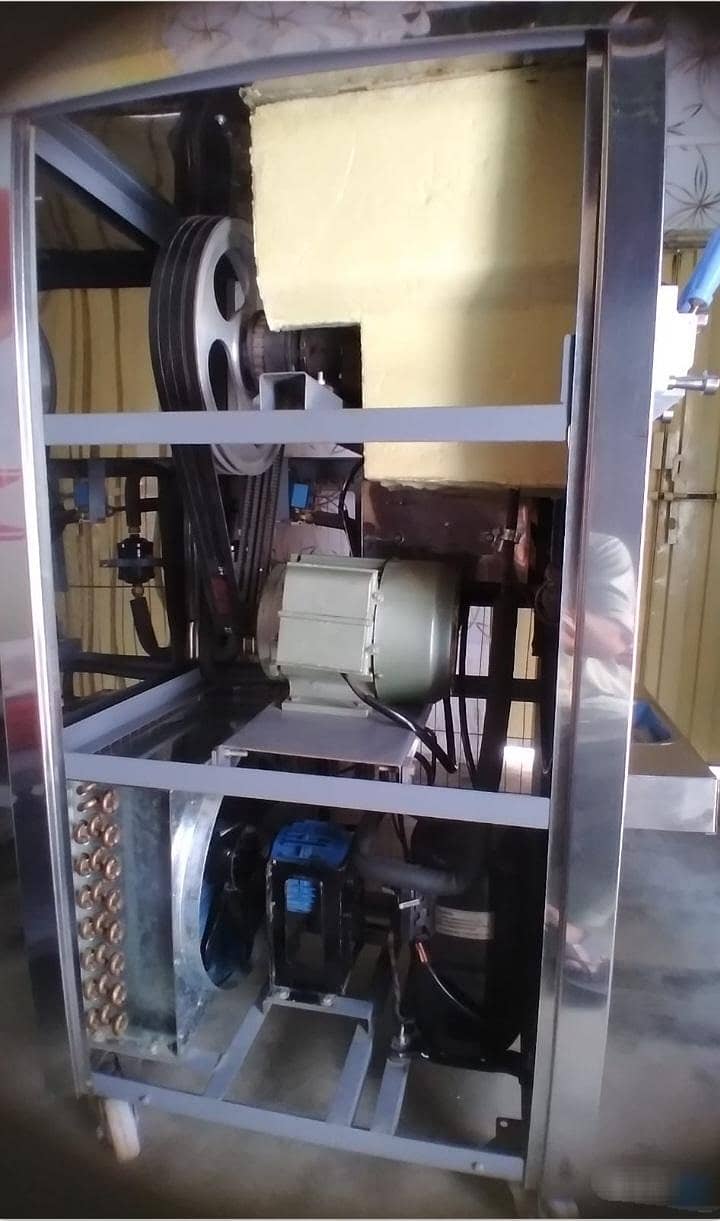 Ice cream machine 3