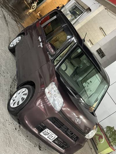 Daihatsu Tanto 2015