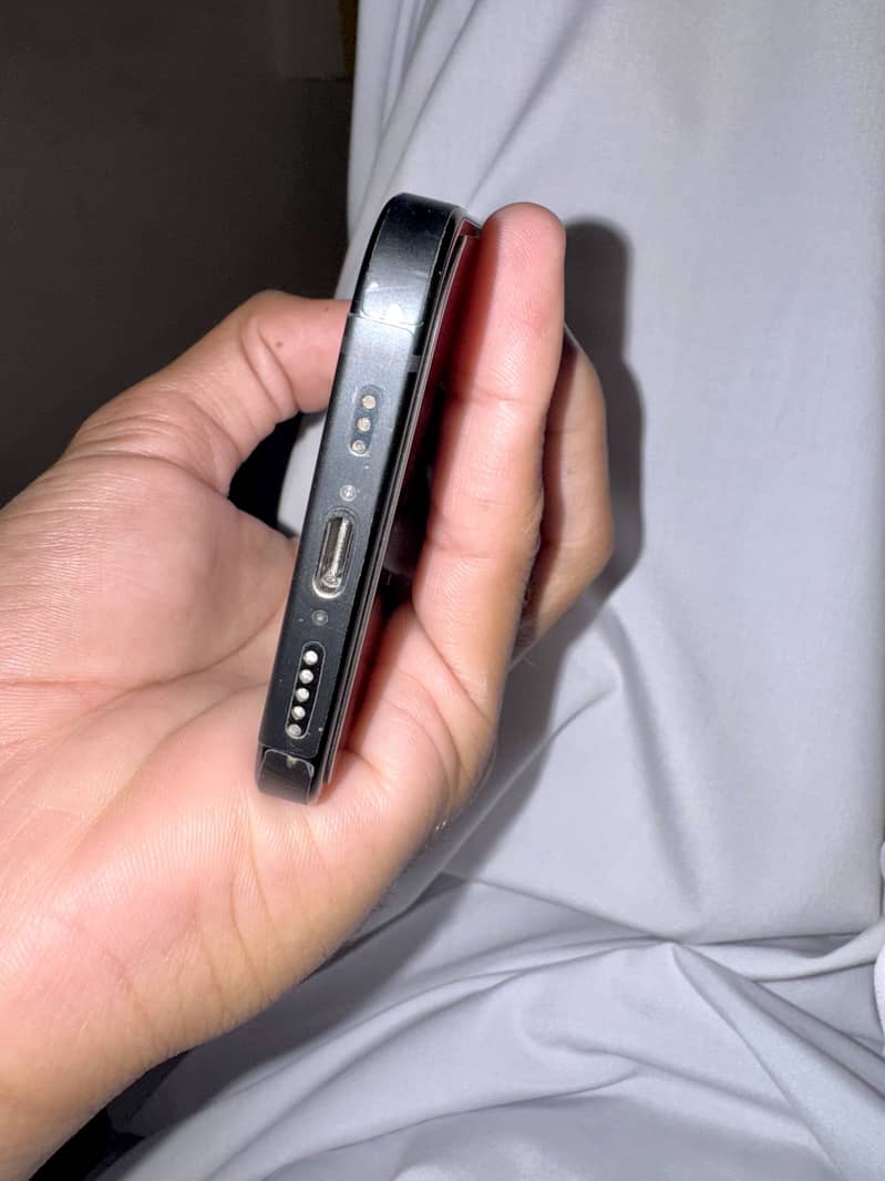 Apple iPhone 15 1