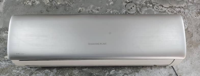 Changoung Ruba 1.5 Ton Inverter Ac in Excellent condition