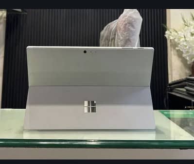 microsoft surface pro 6(i7/8th)(16gb-512ssd)4k tuch 2. in. 1 laptop