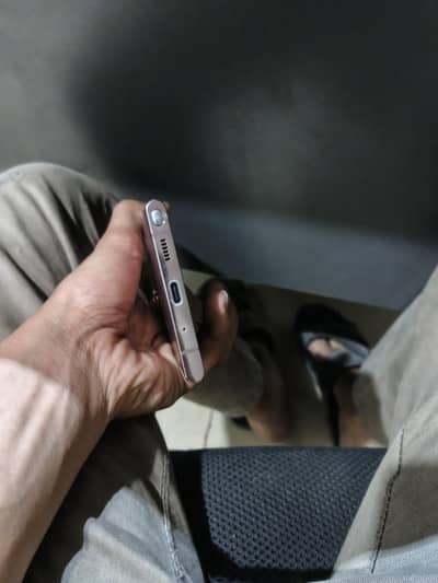 Samsung Mobile S20 Ultra