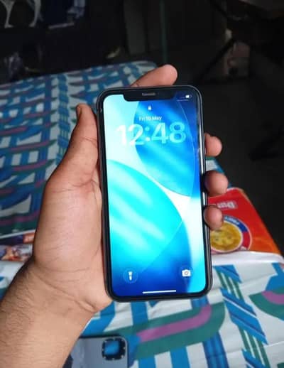 Apple iPhone 11