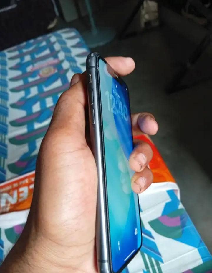 Apple iPhone 11 1