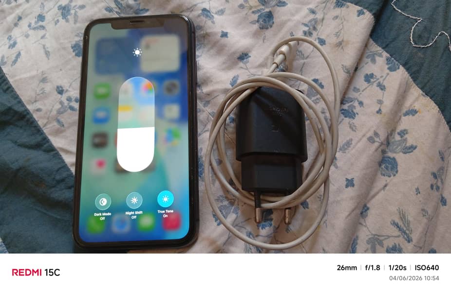 Apple iPhone 11 3