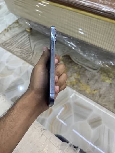 iPhone 13pro max storage 128gb