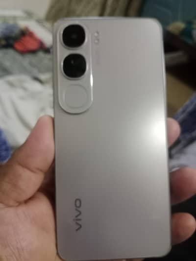 Vivo Y200