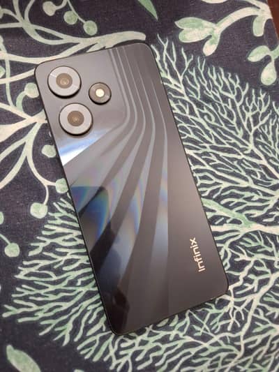 Infinix Hot 30