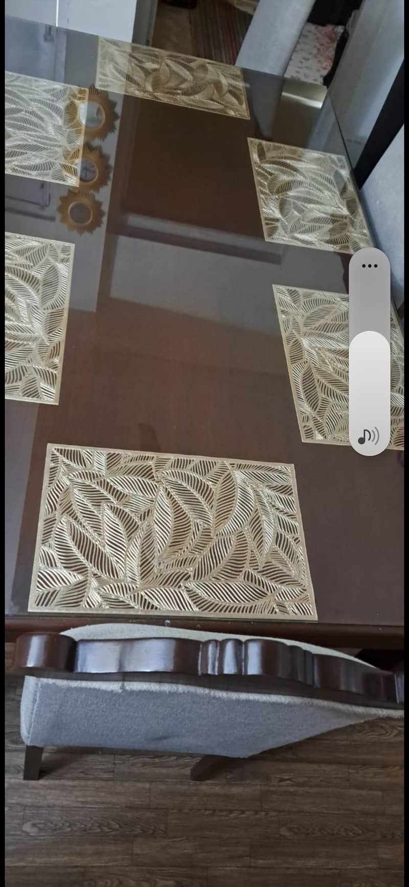 6 seater dining table 4