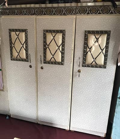 bad room set