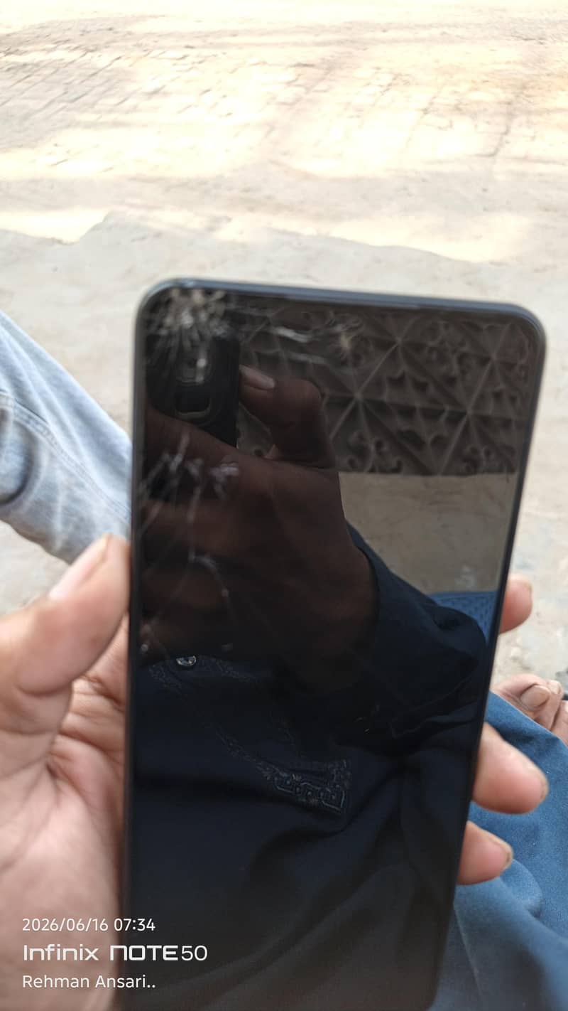 Infinix Note 30 4