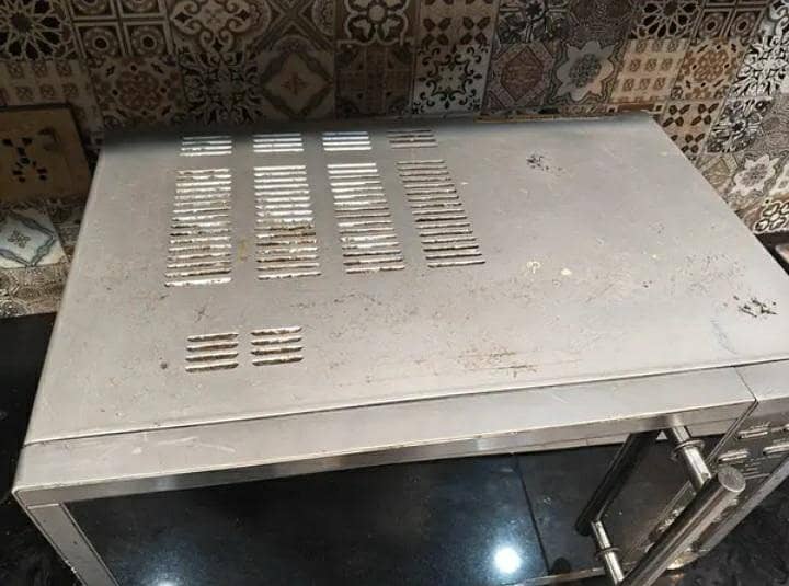Micro wave oven 3