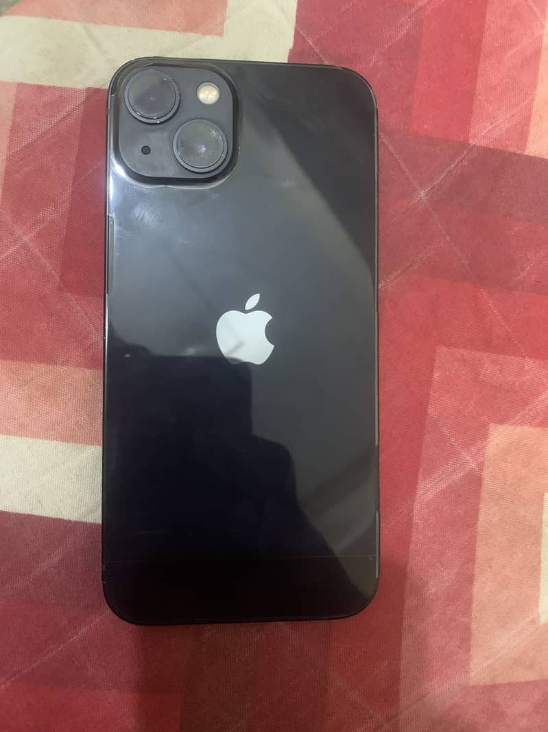 Apple iPhone 13 5