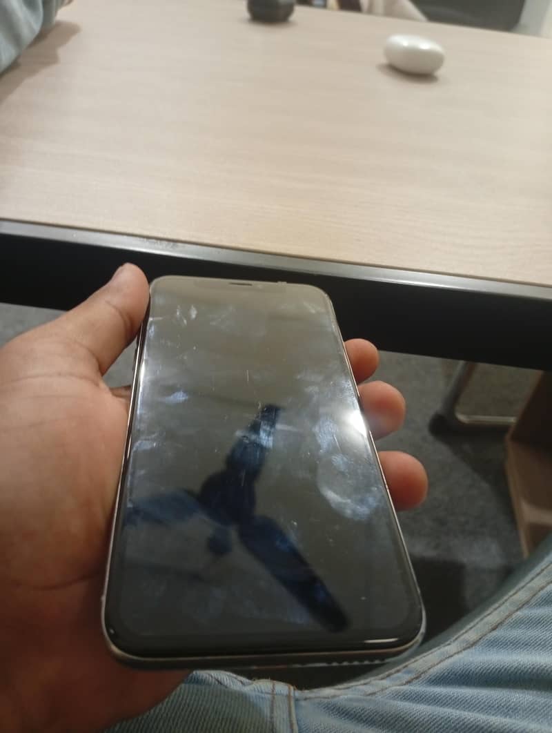 Apple iPhone X 1
