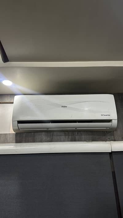 HAIER INVERTER AC LUSH CONDITION