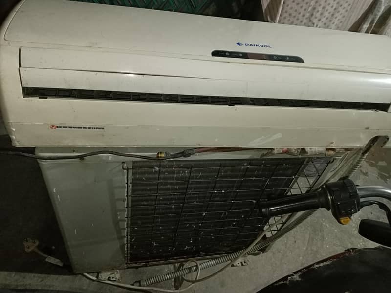 DAIkool split ac 1.5ton 1