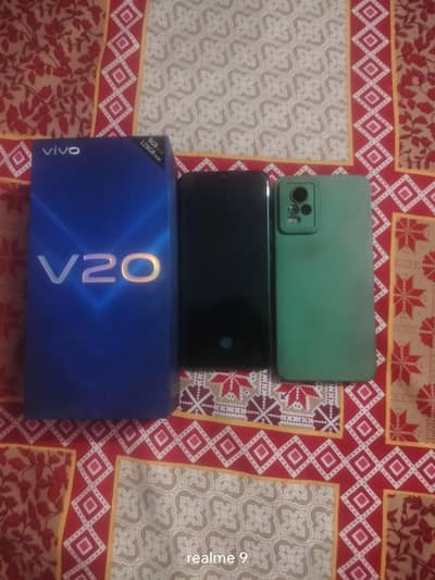 Vivo V20 . Orignal Har cheez.  with box.  exchange possible