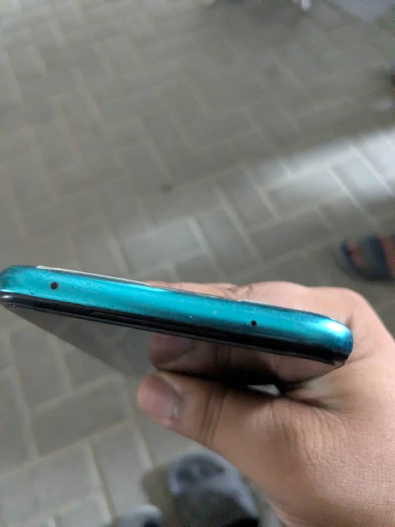 Xiaomi Redmi Note 9 Pro 4